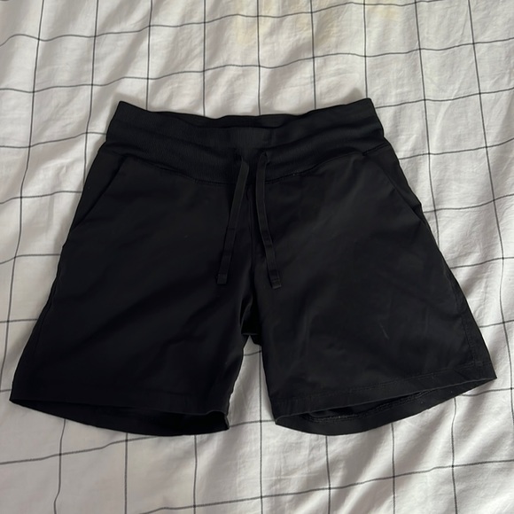 SOLD - Tuff Athletics Women’s Hybrid Shorts **DO NOT BUY** - Picture 2 of 6